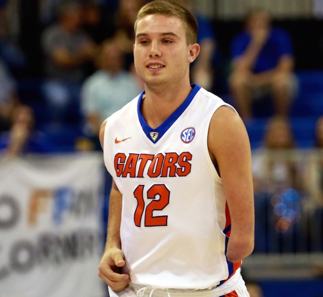 Zach Hodskins got on the floor in Florida's 89-65 win over Jacksonville- and he looked great