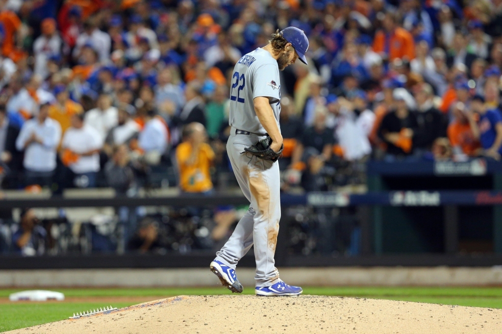 Zack Greinke signs with Arizona Diamondbacks for reported six-year deal: reports