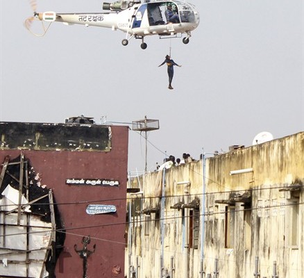 Indian army battles deadly flooding to rescue survivors