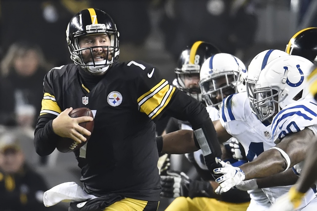 20151206pdSteelersSports14-1 Steelers quarterback Ben Roethlisberger scrambles Sunday night against the Colts at Heinz Field which he managed to escape unscathed