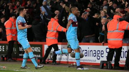 West Ham manager Slaven Bilic hailed Dimitri Payet's display at Bournemouth