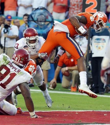 Clemson hopes to hang onto ball against Sooners in semifinal