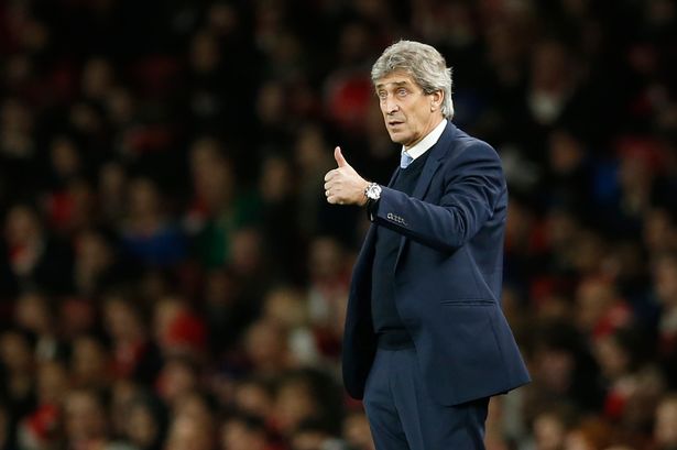 Manuel Pellegrini gives a thumbs