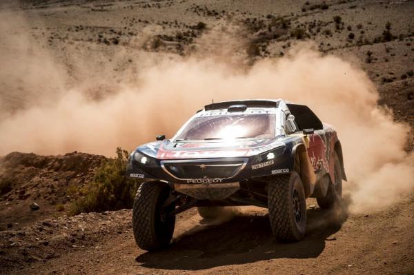 Peterhansel grabs overall lead in cars at Dakar Rally