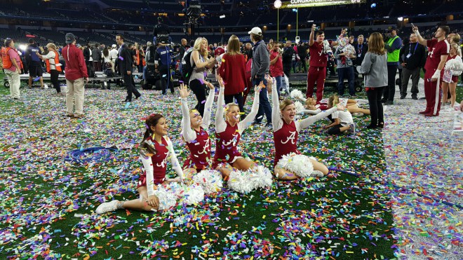 Alabama cheerleaders celebrate win