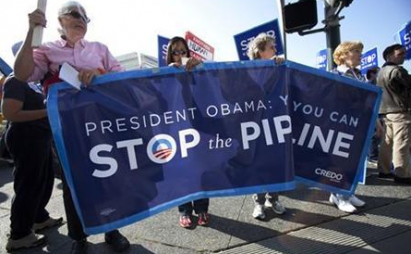 Americans rally against the Keystone oil pipeline October 2011. REUTERS FILE