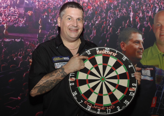 Gary Anderson- nine dart finish in semi-finals. Pic by Lawrence Lustig