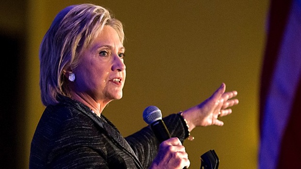 Sanders Clinton at DFL debate