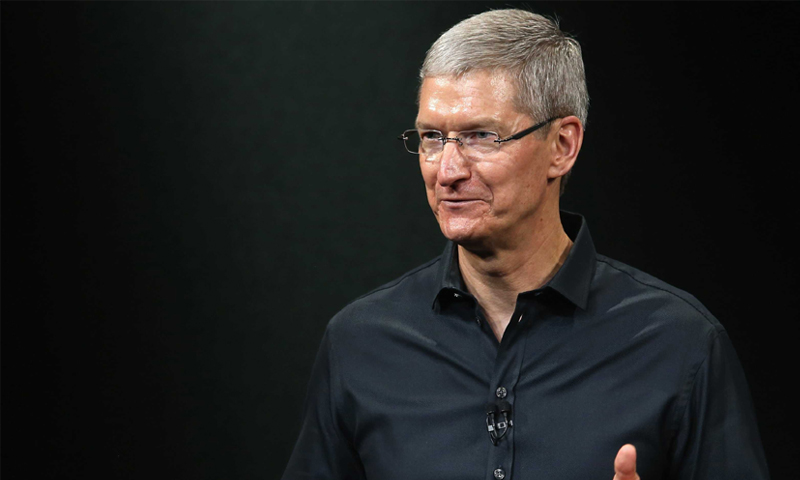 Apple CEO receives an annual pay rise