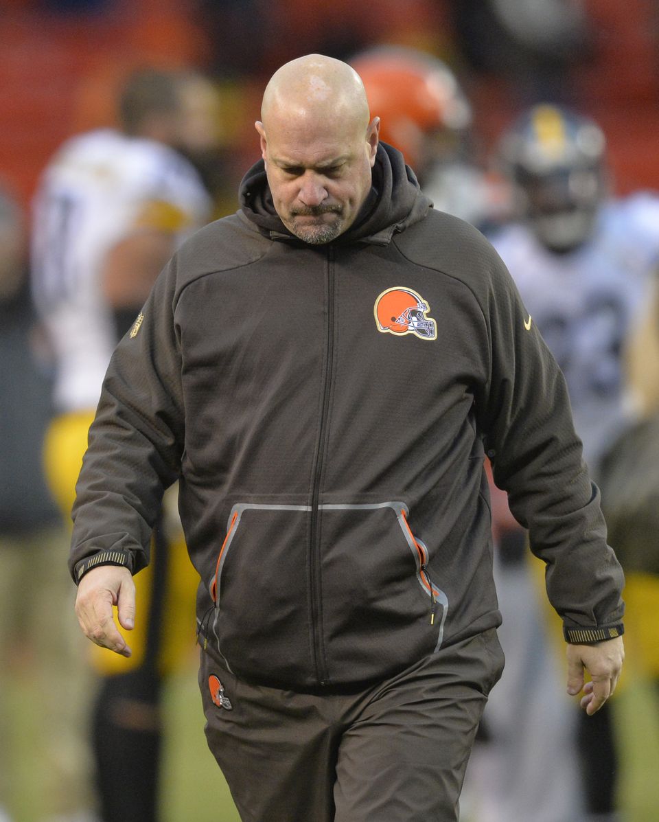 Browns fire coach Mike Pettine after 3-13 season