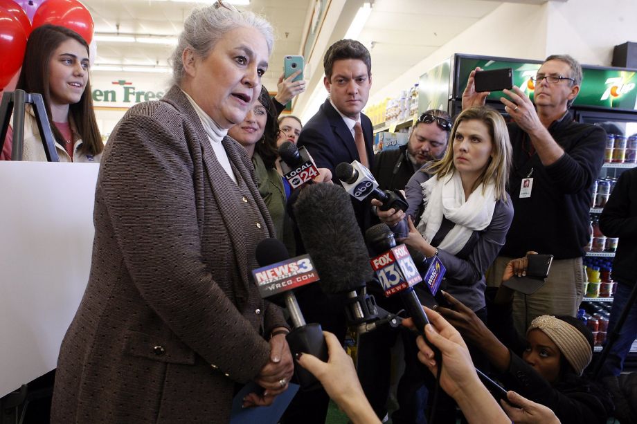 Rebecca Hargrove president & CEO of the Tennessee Lottery makes the announcement at Naifeh's supermarket in Munford Tenn. Thursday Jan. 14 2016 that one of the winning Powerball tickets in Wednesday's record jackpot drawing of $1.6 billion was sold