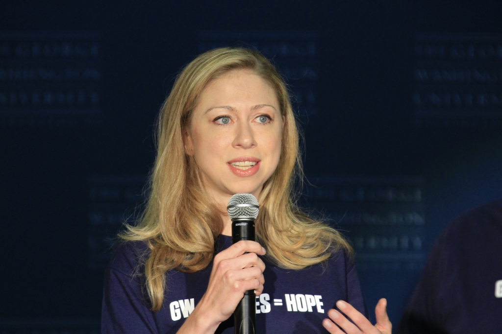 Chelsea Clinton kicked off efforts to collect 20,000 used cell phones by March 2012 at the GW + Phones = Hope rally