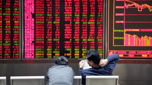 China halts trading