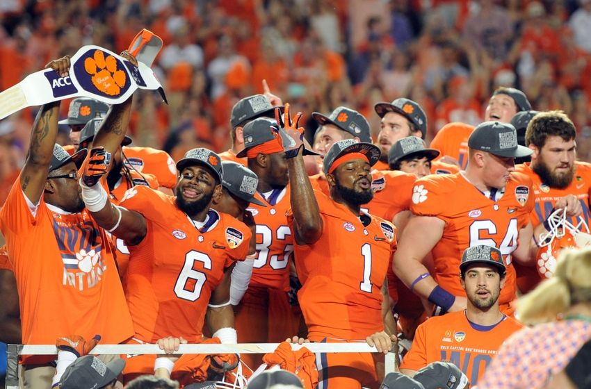 2015 Orange Bowl Highlights Post Game Dancing