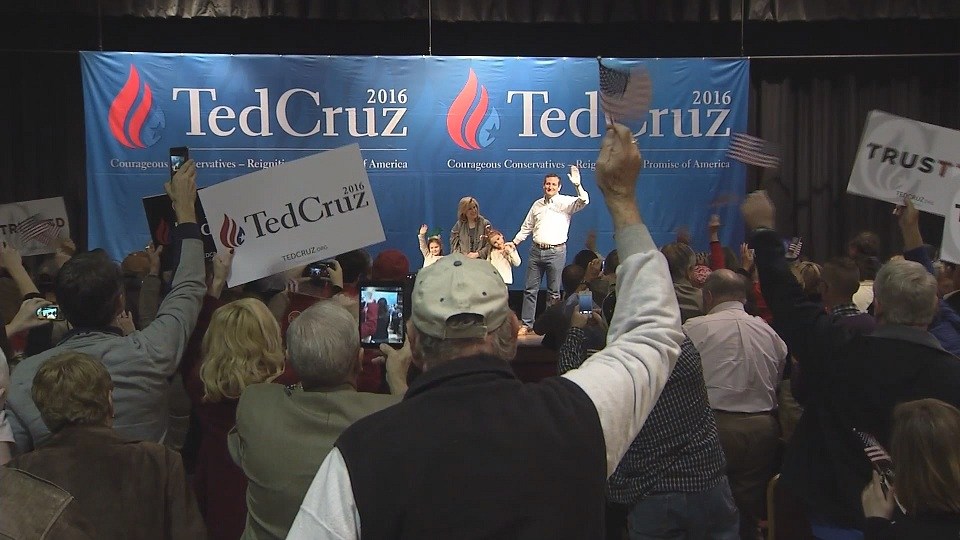 Ted Cruz Travels Iowa's Backroads