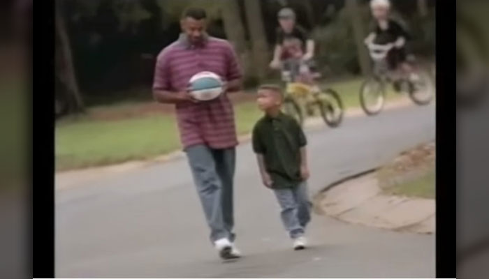 Dell and Steph Curry star in a vintage Burger King ad that is going viral online