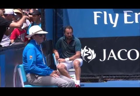 Macca's Legends: Leconte/Philippoussis v Ferreira/Wilander highlights (1R) | Australian Open 2016