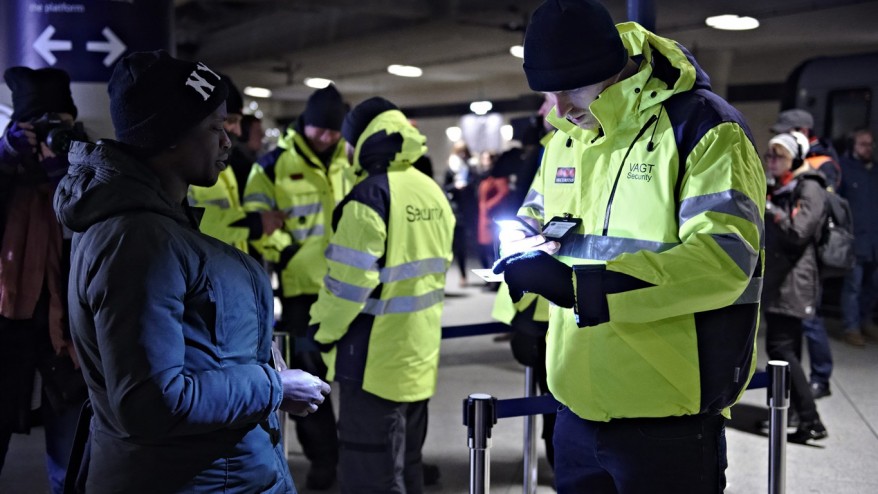 Sweden imposes stricter border controls to stem migrant influx