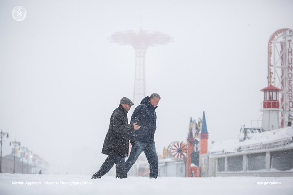 East Coast snowstorm causes New York City to issue travel ban