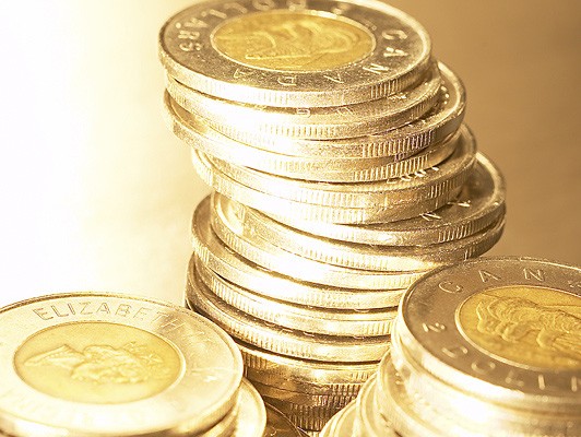 Canadian dollar expected to continue falling to record lows