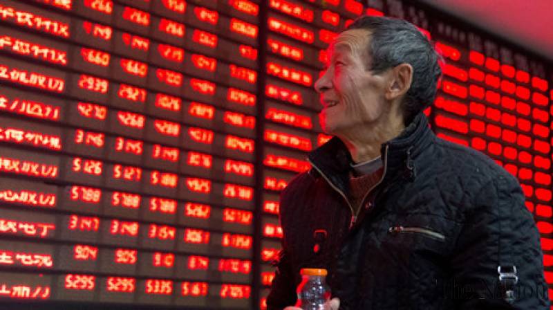 Asian Stocks Fall as China Halted After Market Plunge