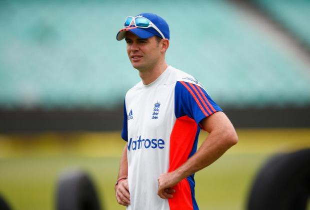 England coach Trevor Bayliss hopeful James Anderson will be fit for second Test against South Africa