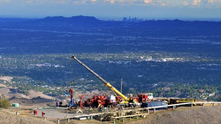 Governor declares Porter Ranch leak a disaster