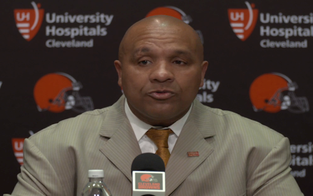 Hue Jackson needs to answer his phone