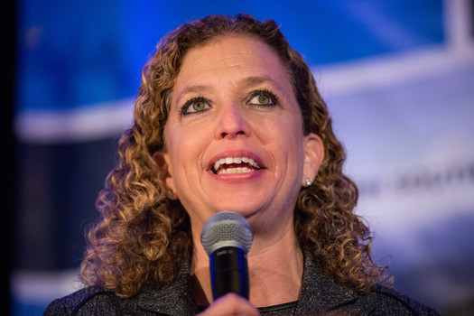 Is Wassermann Schultz desrting her neutral position as DNC Chairwoman