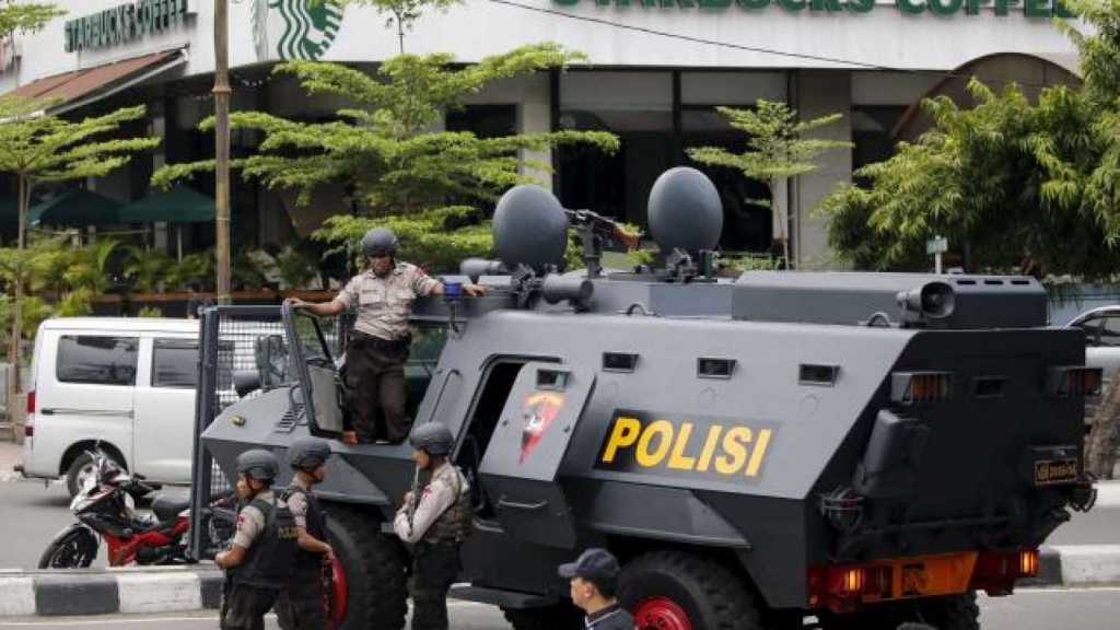 Islamic State militants attack Jakarta in first strike at Indonesia