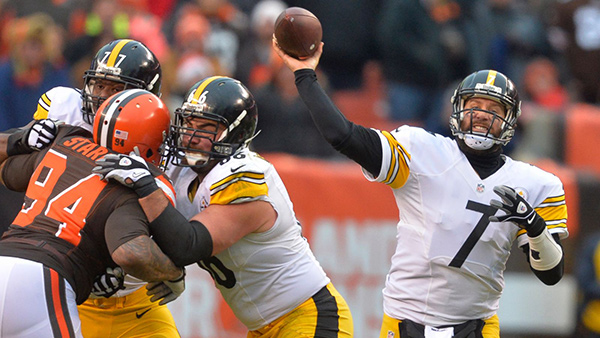 Pittsburgh Steelers quarterback Ben Roethlisberger prepares to throw during the first half of an NFL football game against the Cleveland Browns