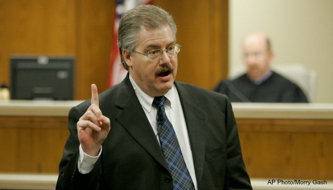 Calumet County District Attorney Ken Kratz gives his rebuttal argument in the trial of Steven Avery Thursday