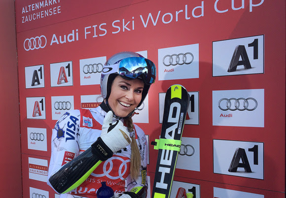 Lindsey Vonn gives the thumbs up after moving atop the leaderboard during Sunday’s super G