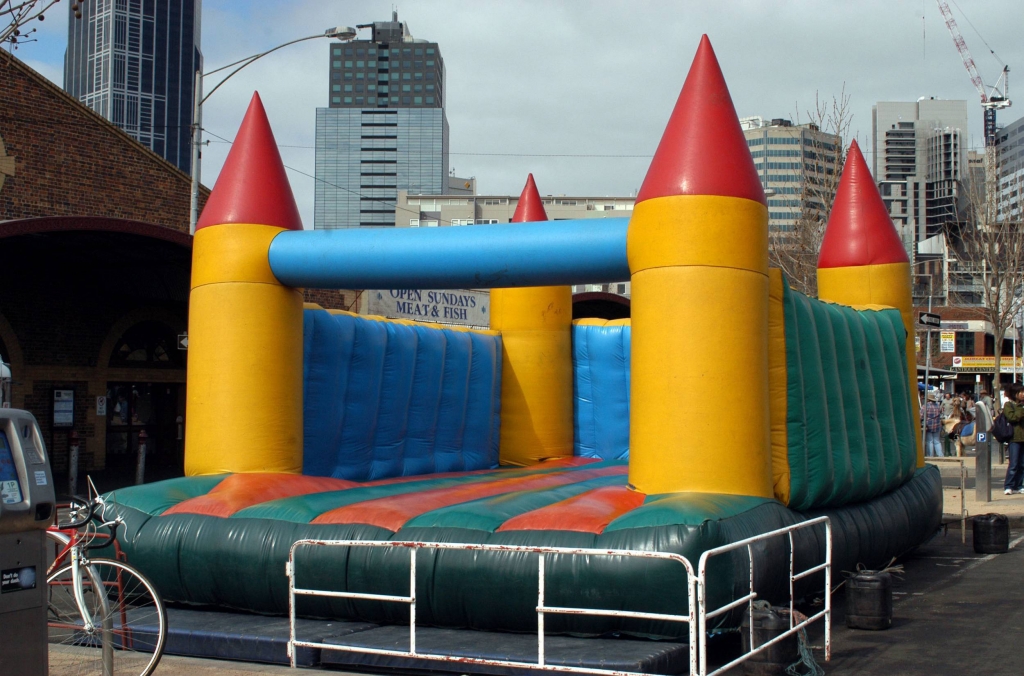 Hey Jihadi John 2.0 Is There a Big Bouncy Castle Market in Syria