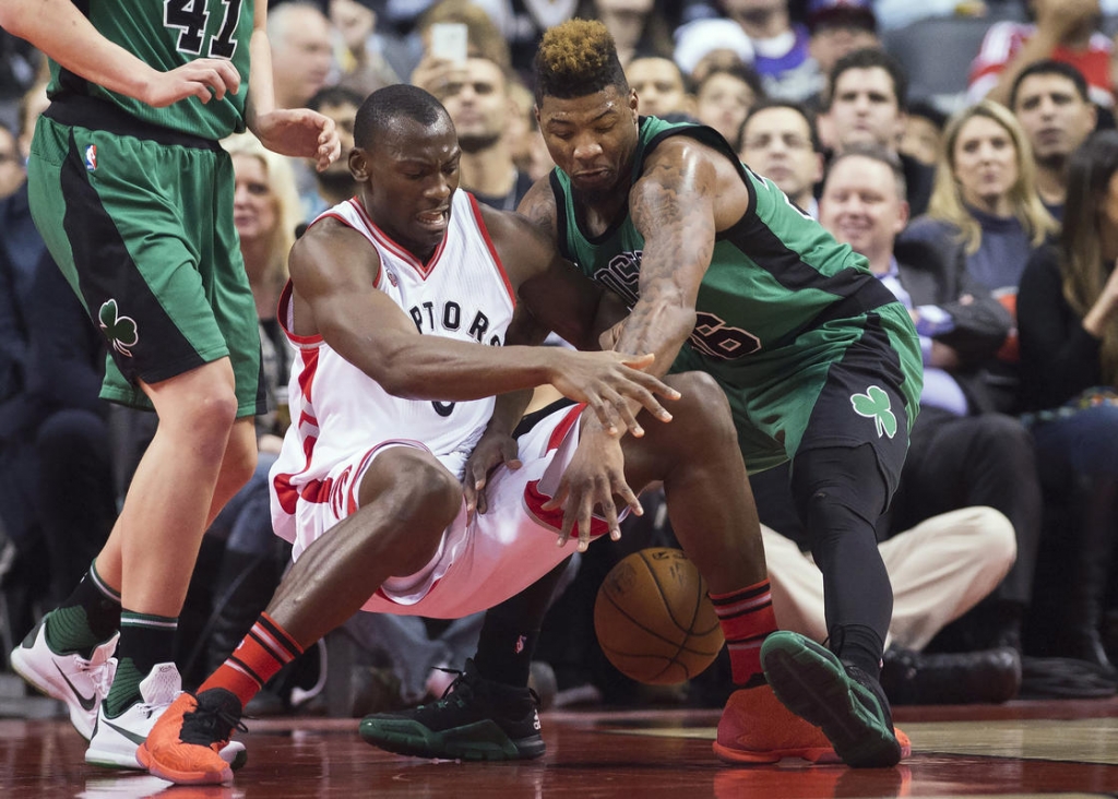 DeRozan powers Raptors over Celtics