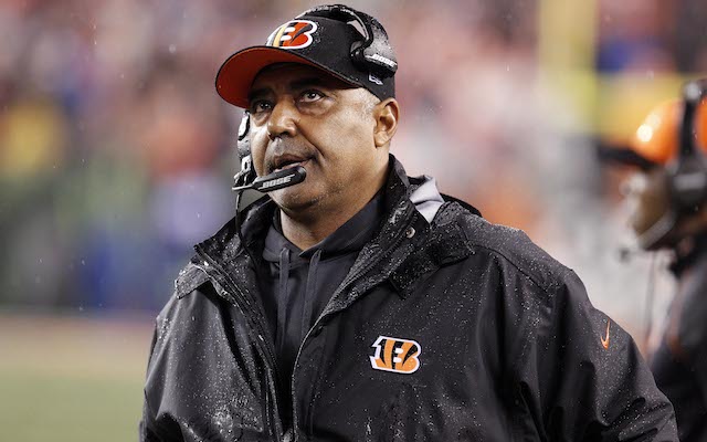 Marvin Lewis should be sticking in Cincy