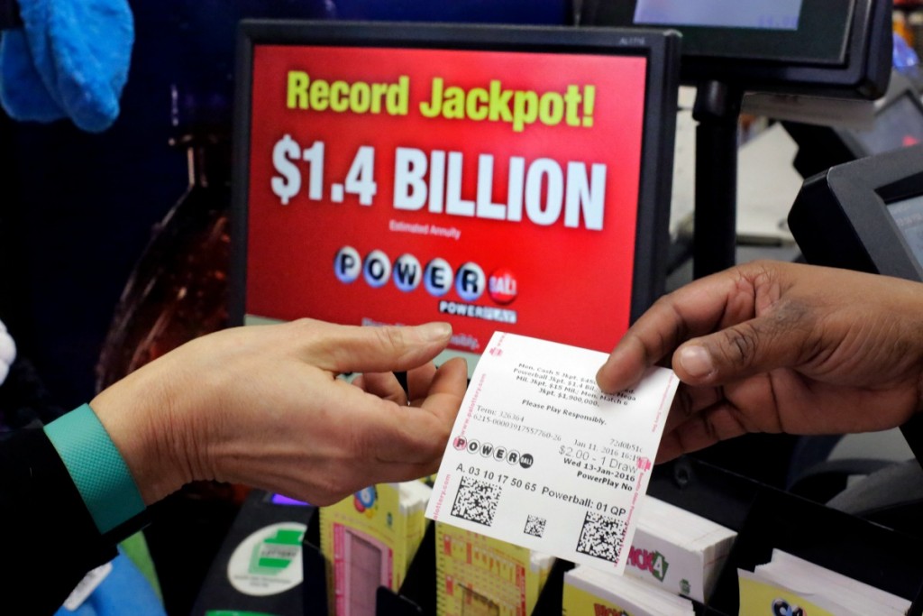 Media       11 Embarrassing Things Media Outlets Have Tweeted About Powerball                by Judd Legum