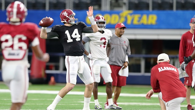 Alabama Crimson Tide looks for better outcome in College Football Playoff this year