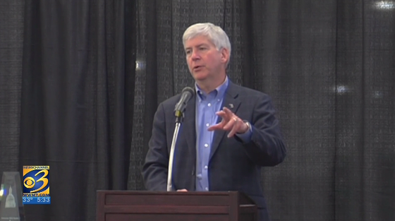 Governor Snyder owning up to failures with Flint water crisis story image