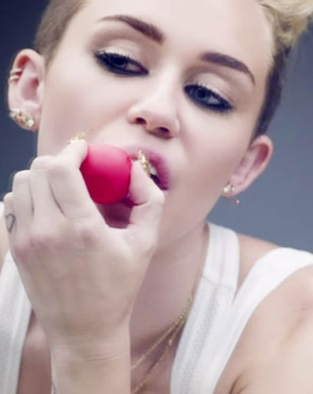 Miley Cyrus endorses the lip balm