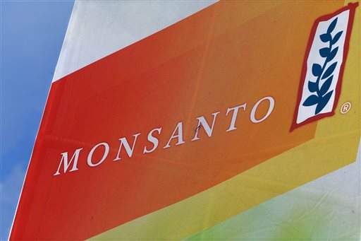 Monsanto reports better-than-expected earnings, sales disappoint in first quarter