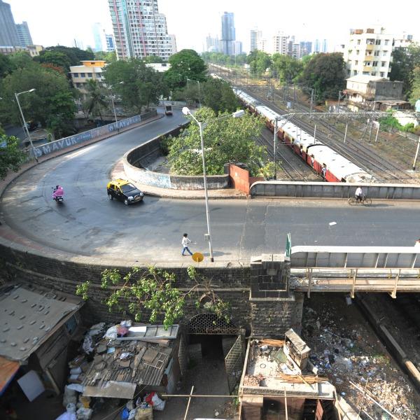 Mumbai’s iconic Hancock Bridge to be dismantled on Jan 10 central railway line to be temporarily affected