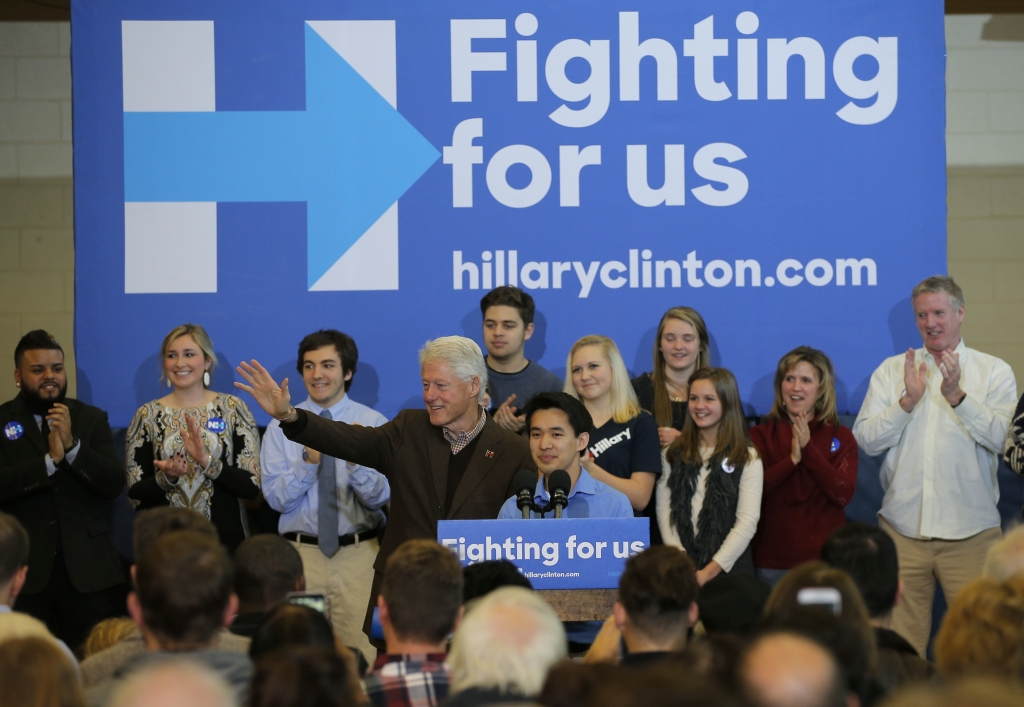 0104_Bill_Clinton_New_Hampshire_01