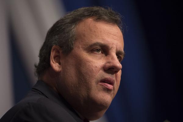 Christie under fire by pro-Kasich PAC on firearms issues