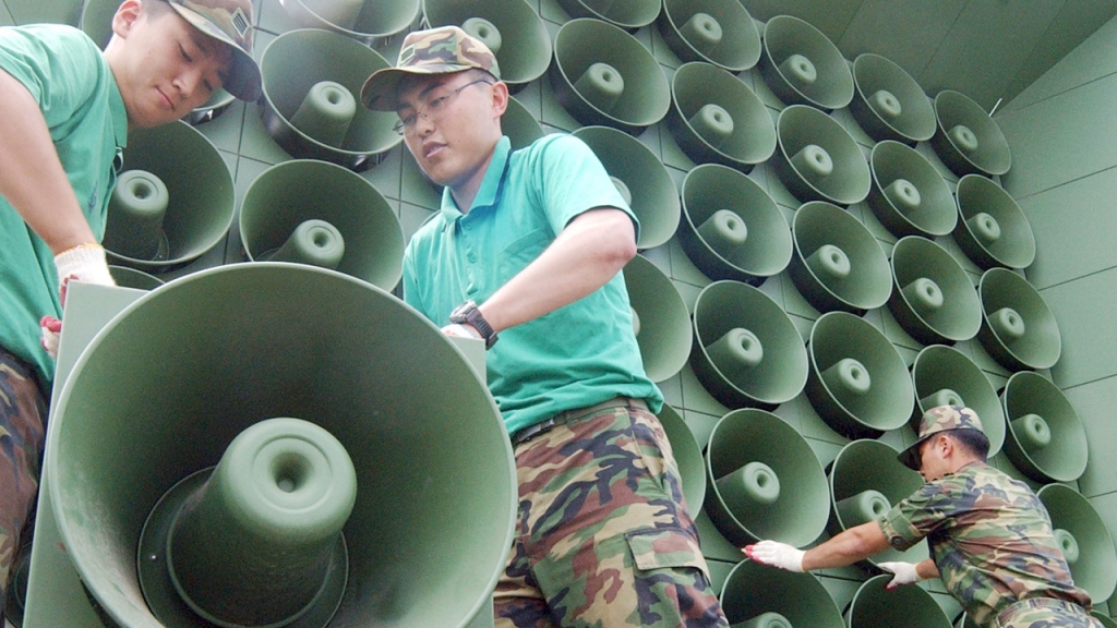 North Korea says it s being pushed to the brink of war by South Korea s loudspeaker propaganda