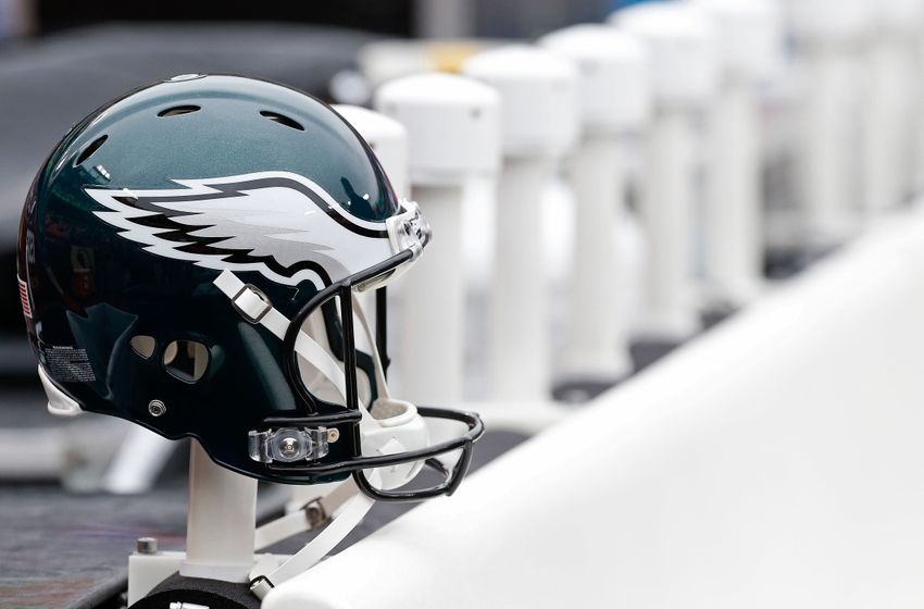 The Philadelphia Eagles Front Office Is An Absolute Train Wreck