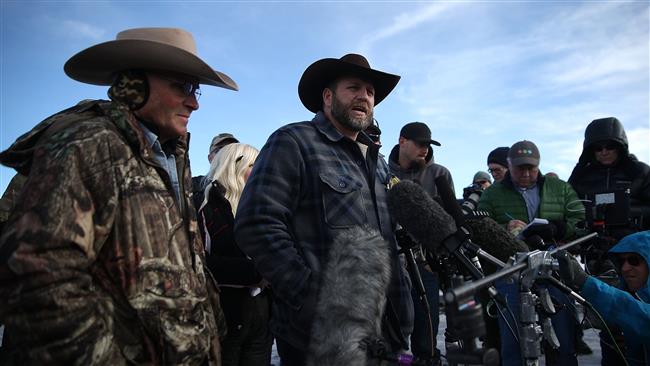 Ammon Bundy the leader of an armed anti-government group speaks to members of the media in front of the Malheur National Wildlife Refuge Headquarters