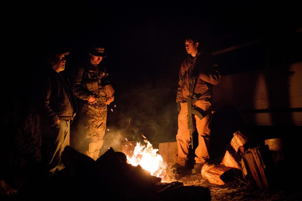 Militia Leader Ammon Bundy Meets With Sheriff to Discuss End to Oregon Standoff