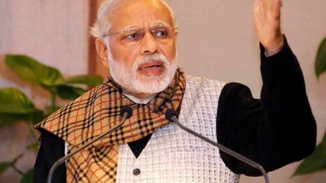 PM Modi meets Korean CEOs invites them to step up investments