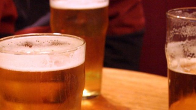 People should consume no more than 14 units of alcohol per week according to new UK guidelines